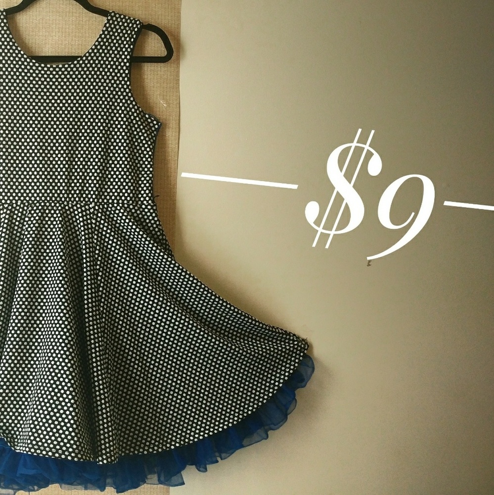 💥PRICE DROP💥 Knitworks Polkadot Dress 👗
